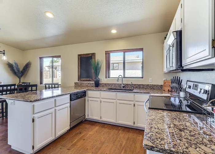Holiday home Desert Escape W/ Spool Pool! 4 Mi To Havasu Lake Havasu City
