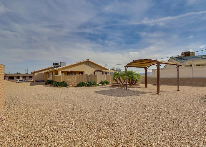 Desert Escape W/ Spool Pool! 4 Mi To Havasu * Lake Havasu City