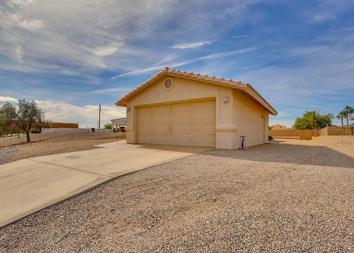 Desert Escape W/ Spool Pool! 4 Mi To Havasu Holiday home